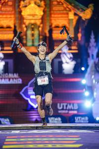 BIB: 113
                            <button type="button" onclick="openModal(22644728)" class="btn btn-primary btn-sm float-right btn-popup" data-toggle="modal" data-target=".modal-high-quality">
                        <i class="fas fa-shopping-cart"></i> Add to Cart
                    </button>
                                            <button type="button" onclick="isThisMe(22644728, true)" class="btn btn-success btn-sm float-right btn-popup btn-isme hidden" data-toggle="tooltip" data-placement="bottom" title="นี่คือรูปของคุณใช่ไหม คลิกที่นี่เพื่อเอาเข้าอัลบั้ม">
                        <i class="fas fa-plus"></i> Add to album
                    </button>
                    <button type="button" onclick="isThisMe(22644728, false)" class="btn btn-warning btn-sm float-right btn-popup btn-isnotme hidden">
                        <i class="fas fa-ban"></i> Remove from album
                    </button>